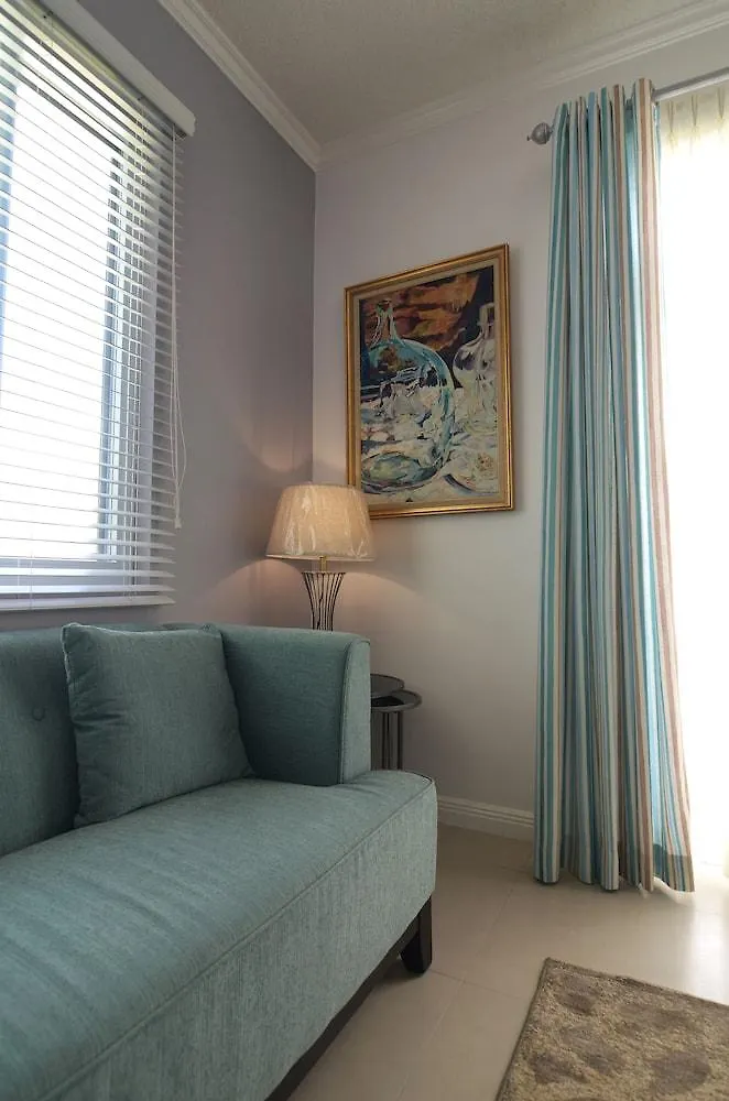 Kingsway New Kingston Guest Apartment II 牙买加